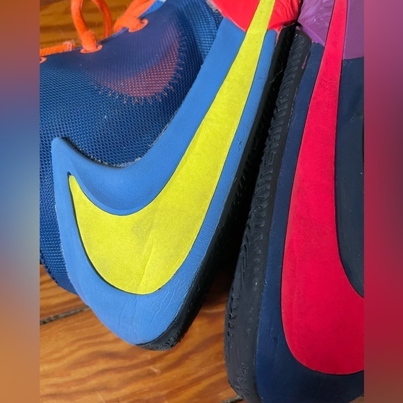 Nike Zoom Freak, kids 6, multicolor mid-rise basketball running active sneakers - Picture 3 of 13